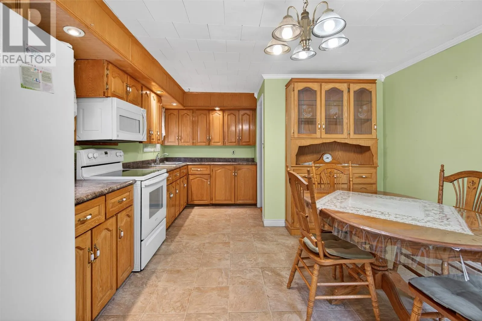 19 Riverside Drive