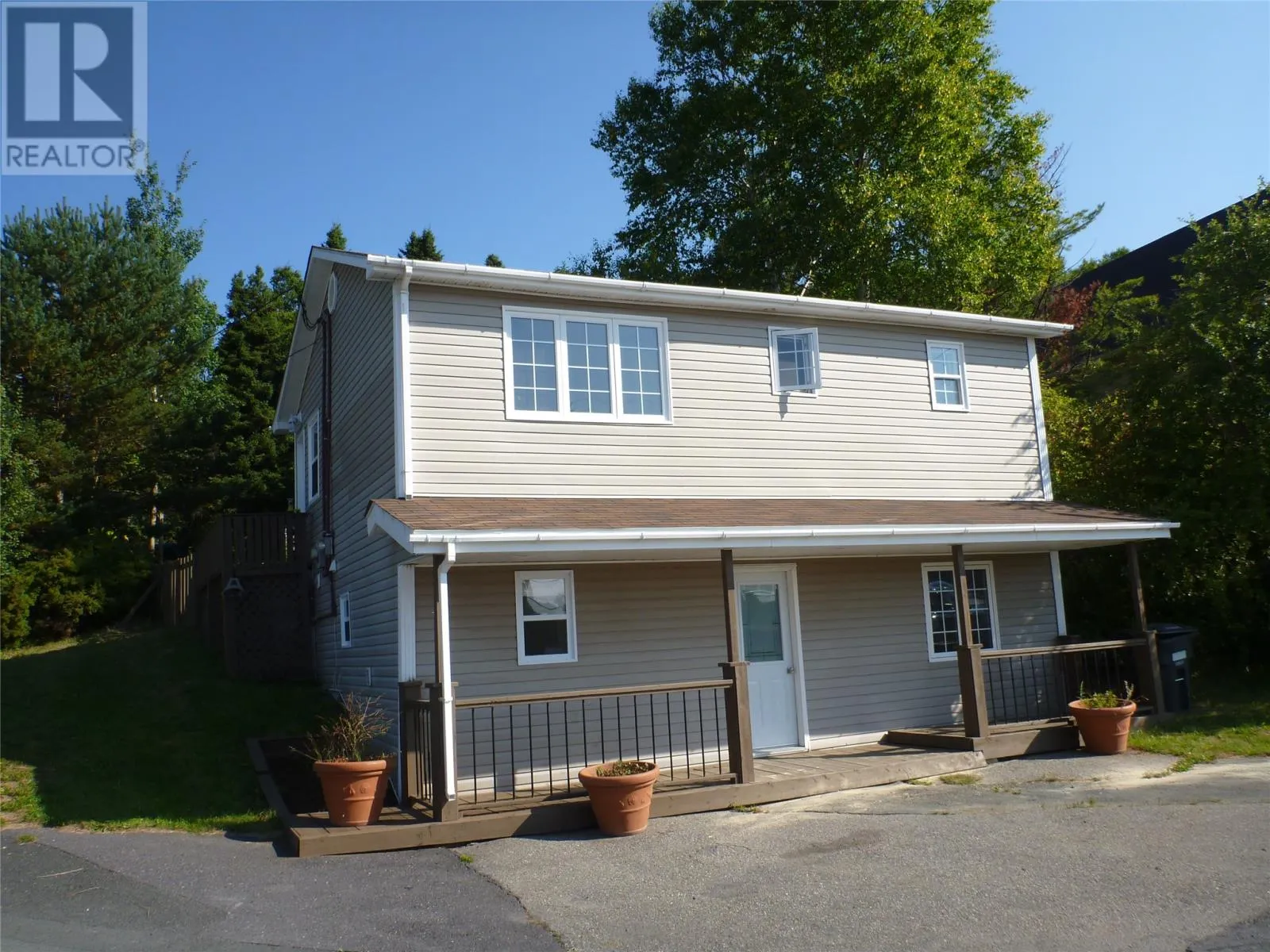 7 Butler Crescent
