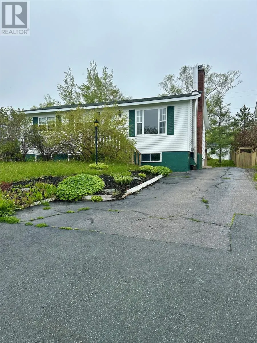 47 Heath Crescent