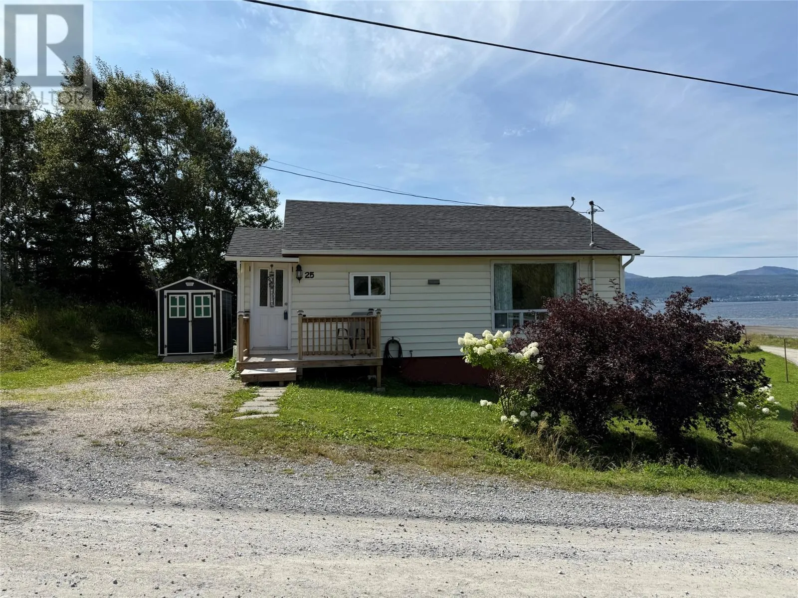 25 Pioneer Avenue
