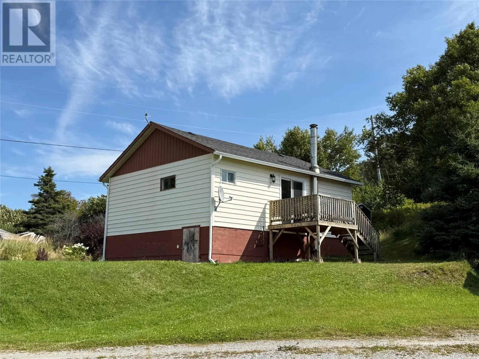 25 Pioneer Avenue