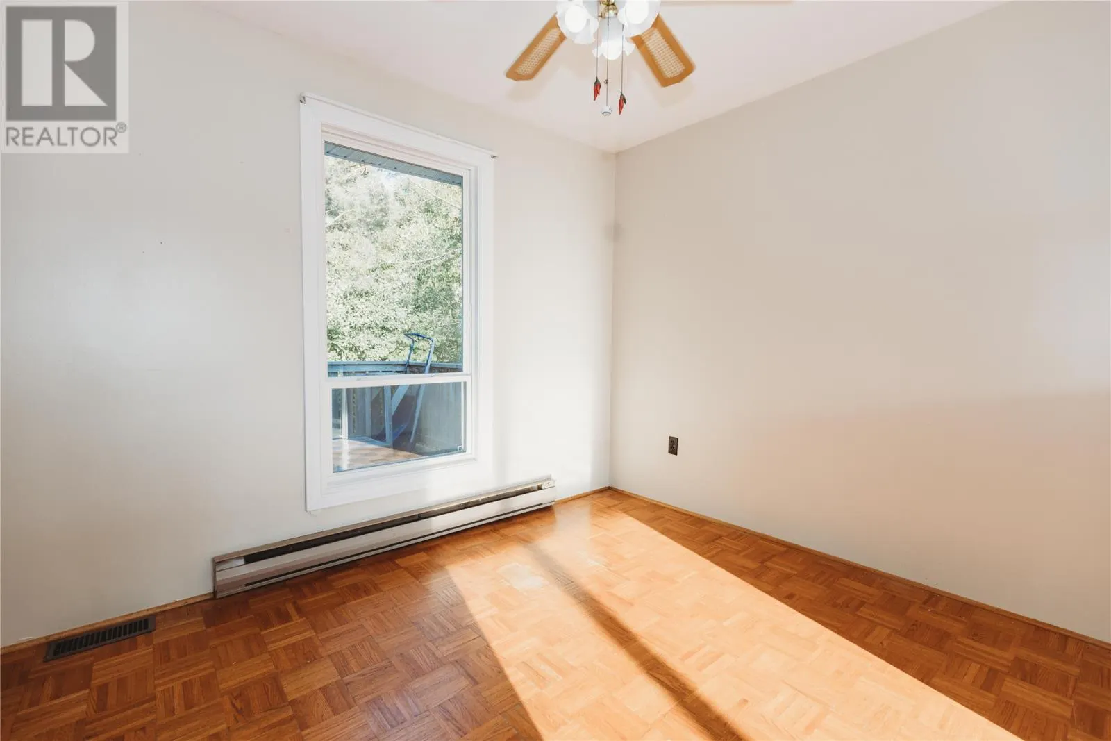 28 Third Avenue