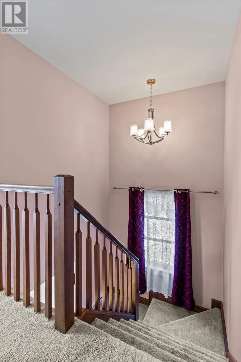 3 Worrall Crescent