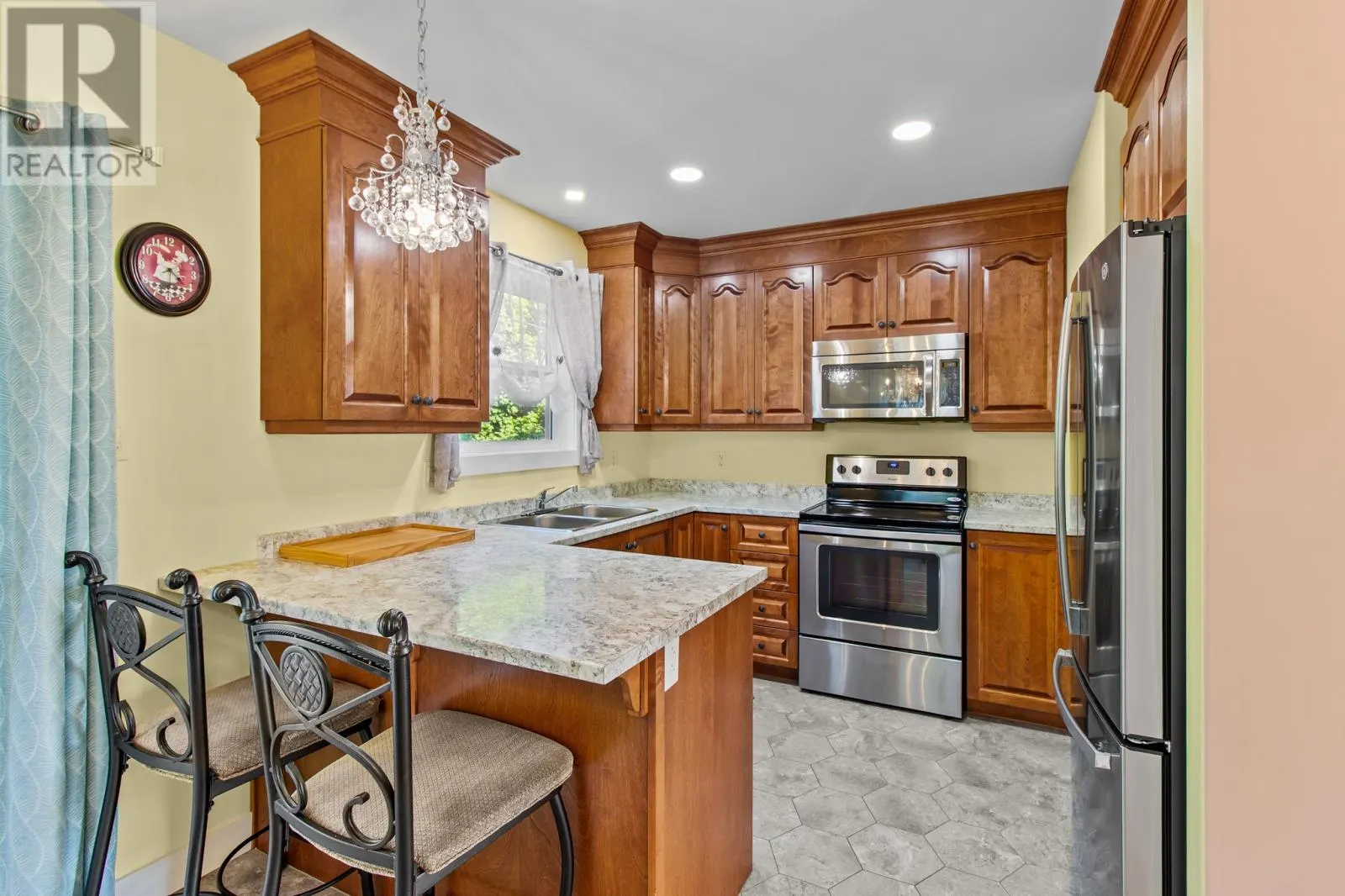 3 Worrall Crescent