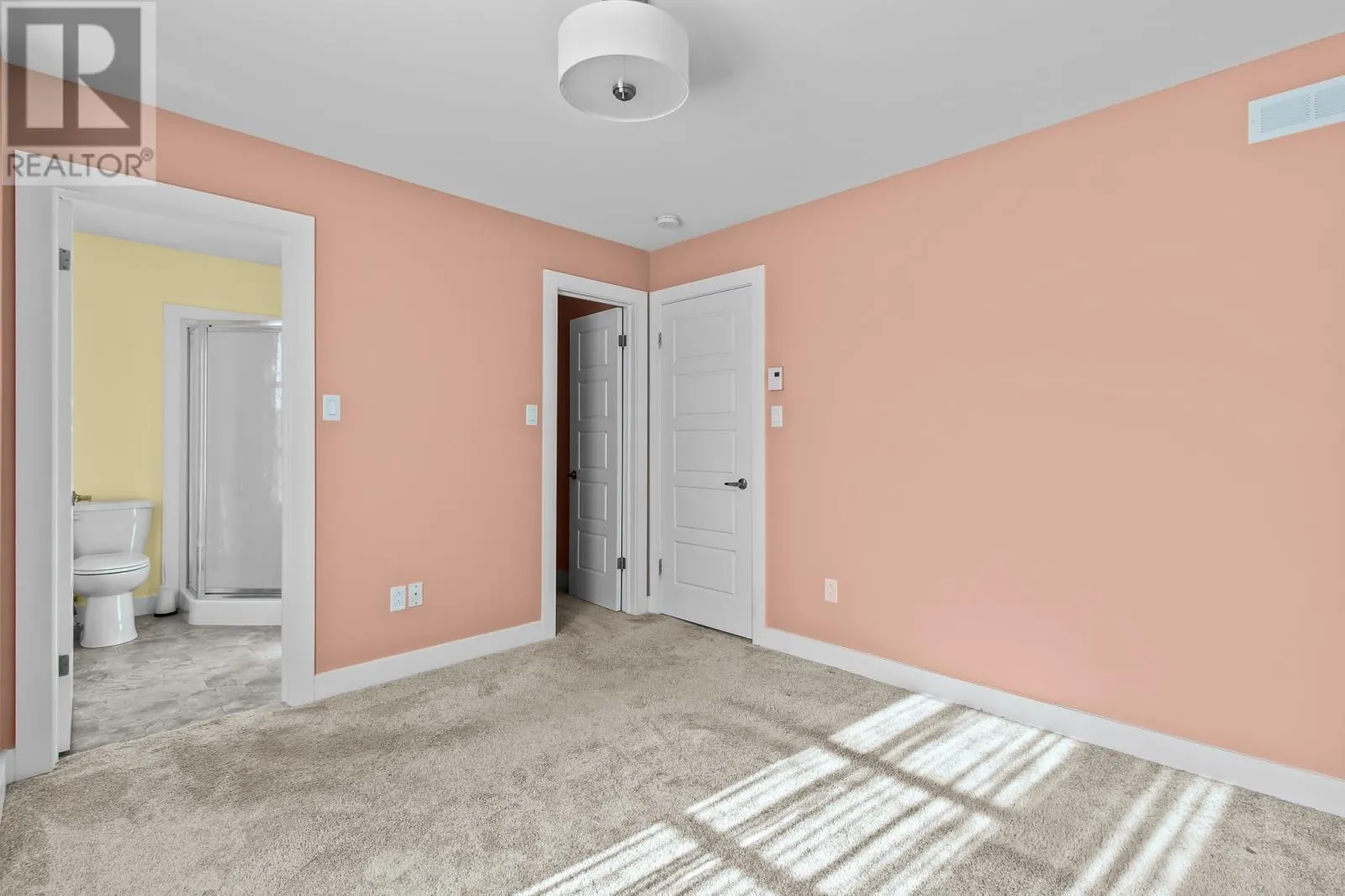 3 Worrall Crescent