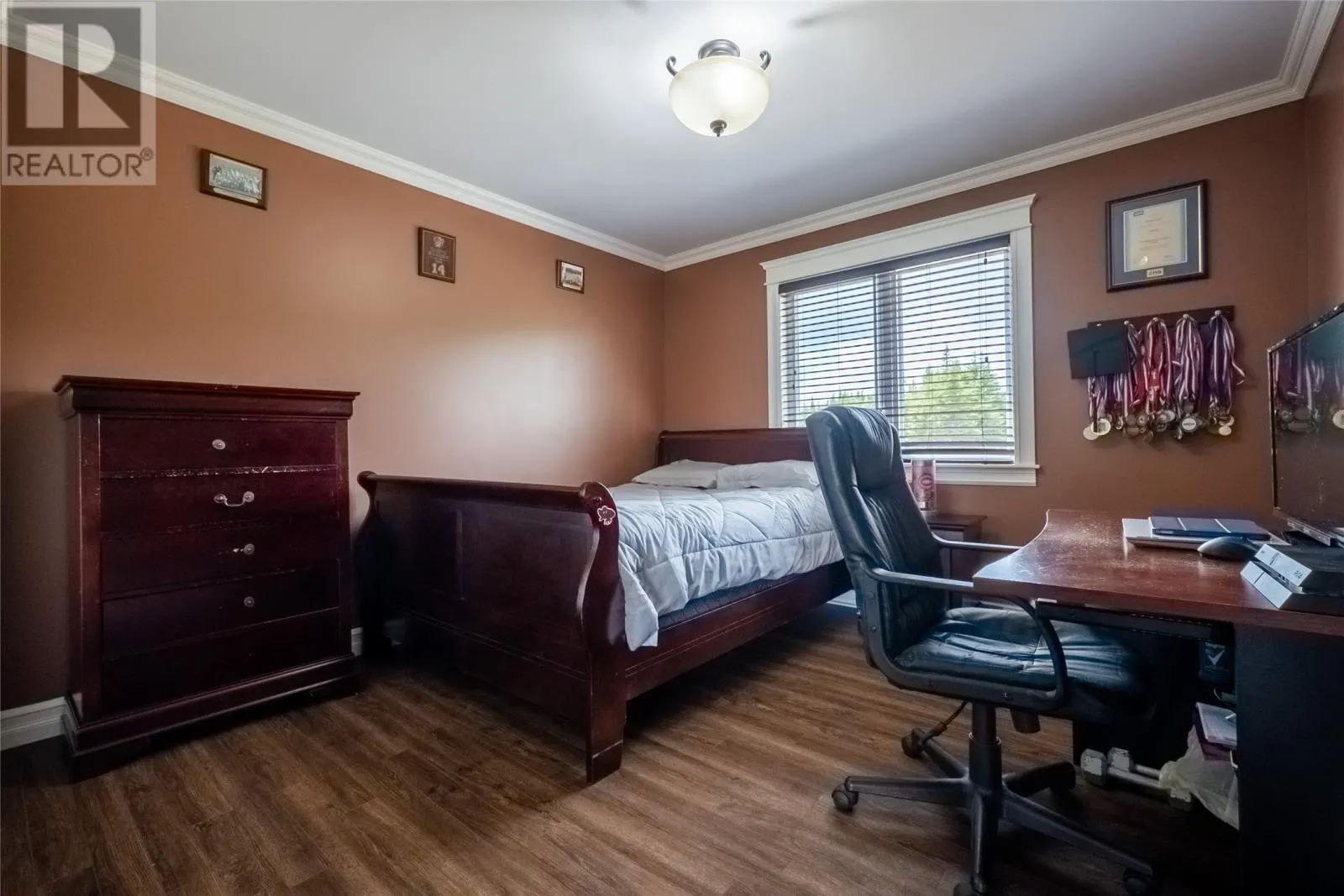 84 Farm Road