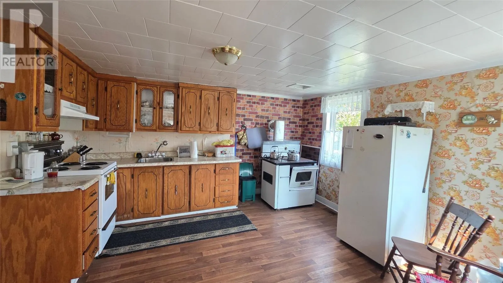 23 Indian Cove Road