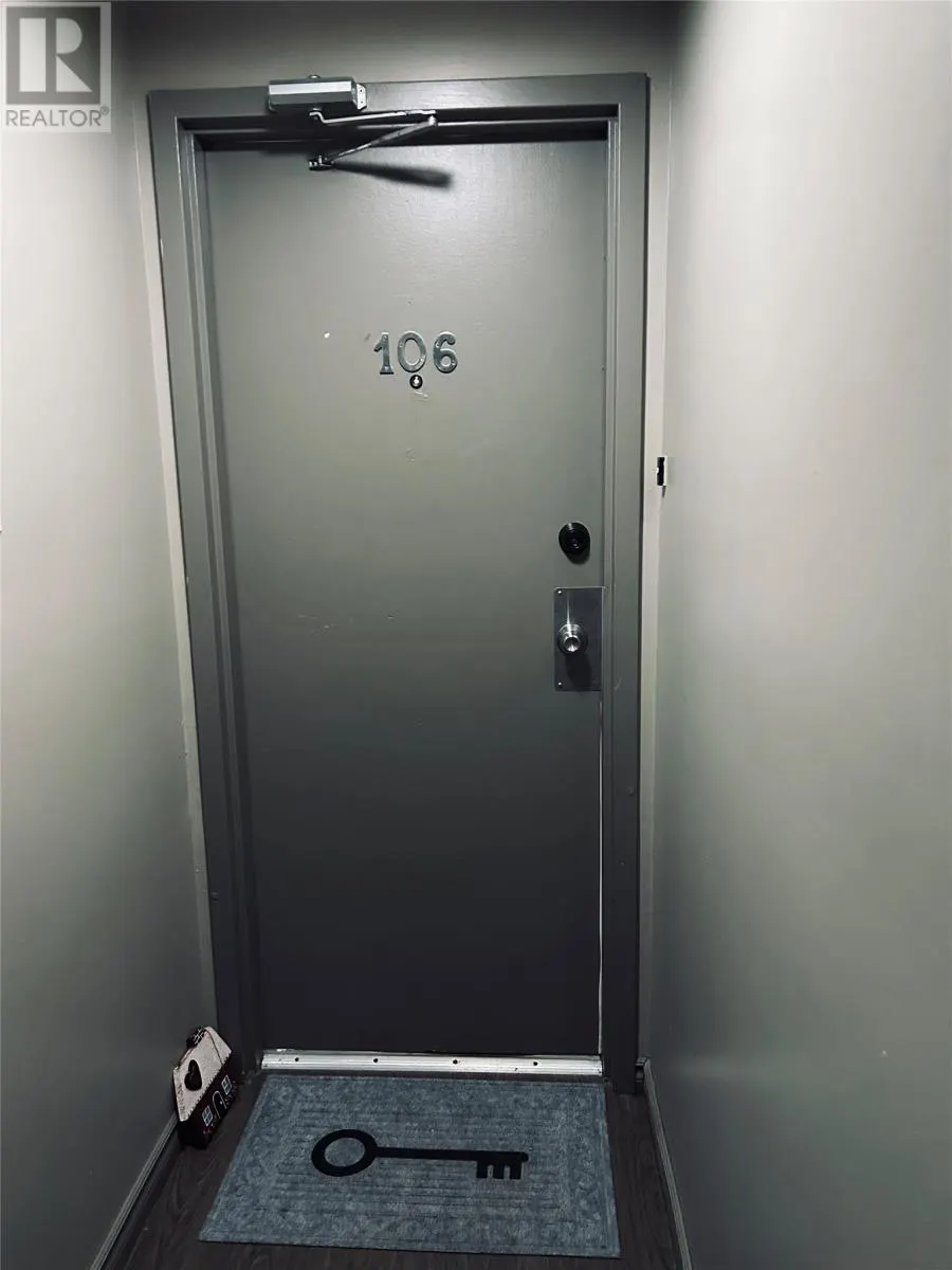 3 New Pennywell Road Unit#106, #106