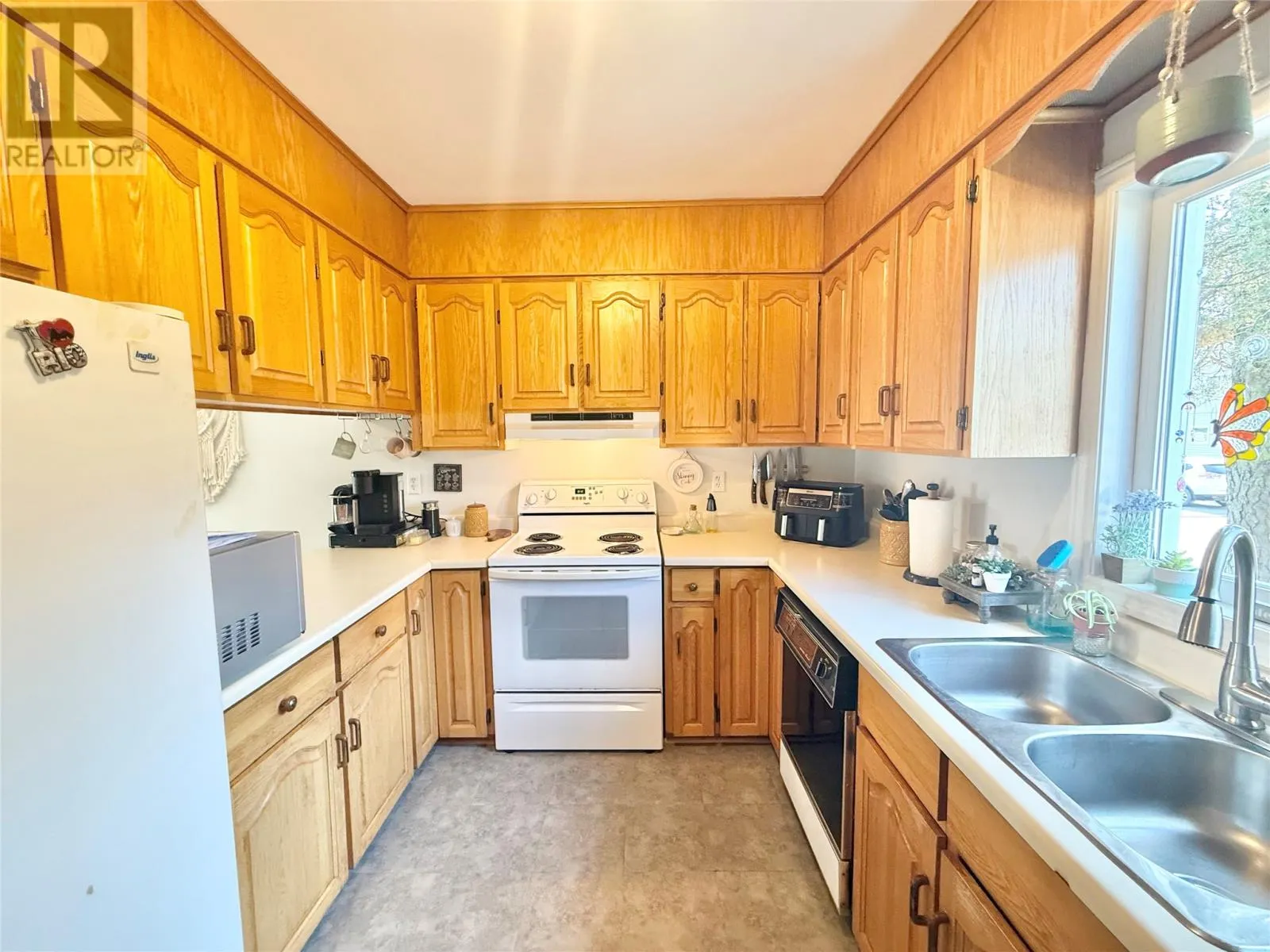 36 Greenwood Avenue