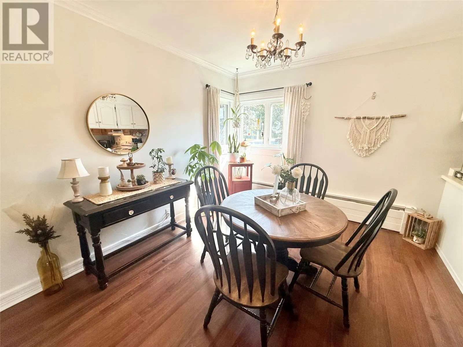 36 Greenwood Avenue