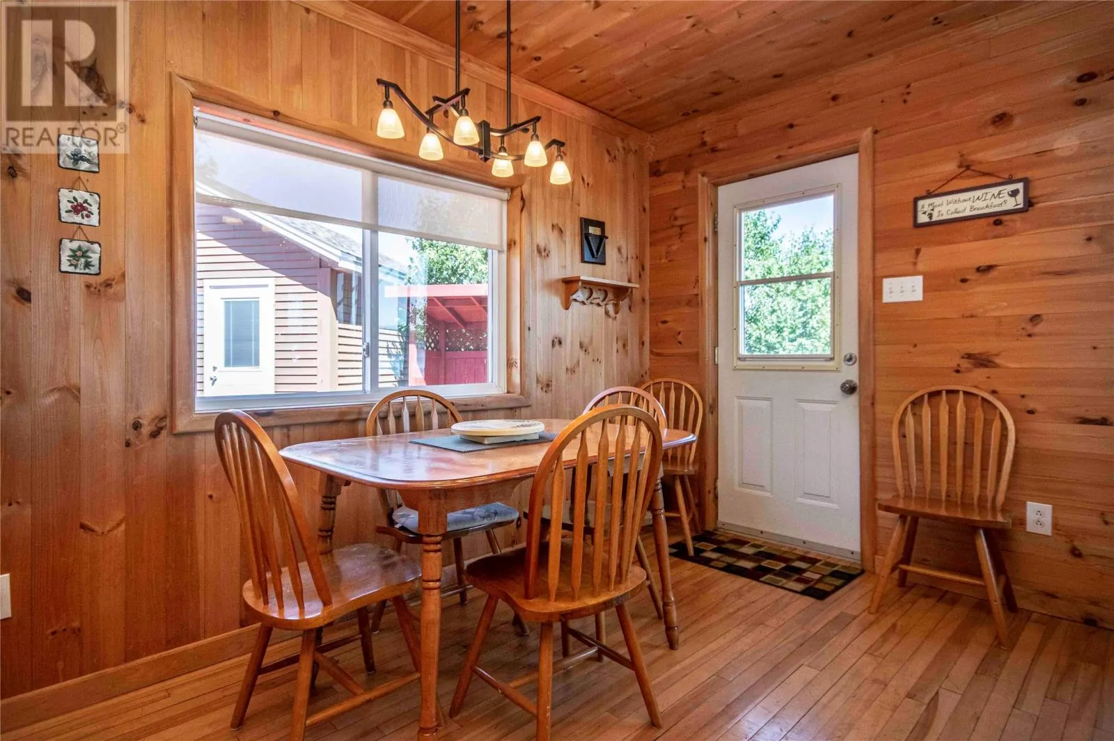 19 Burnt Point Road
