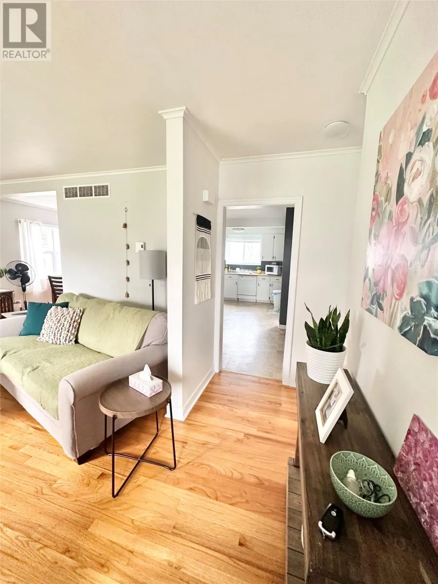 5 Willow Road