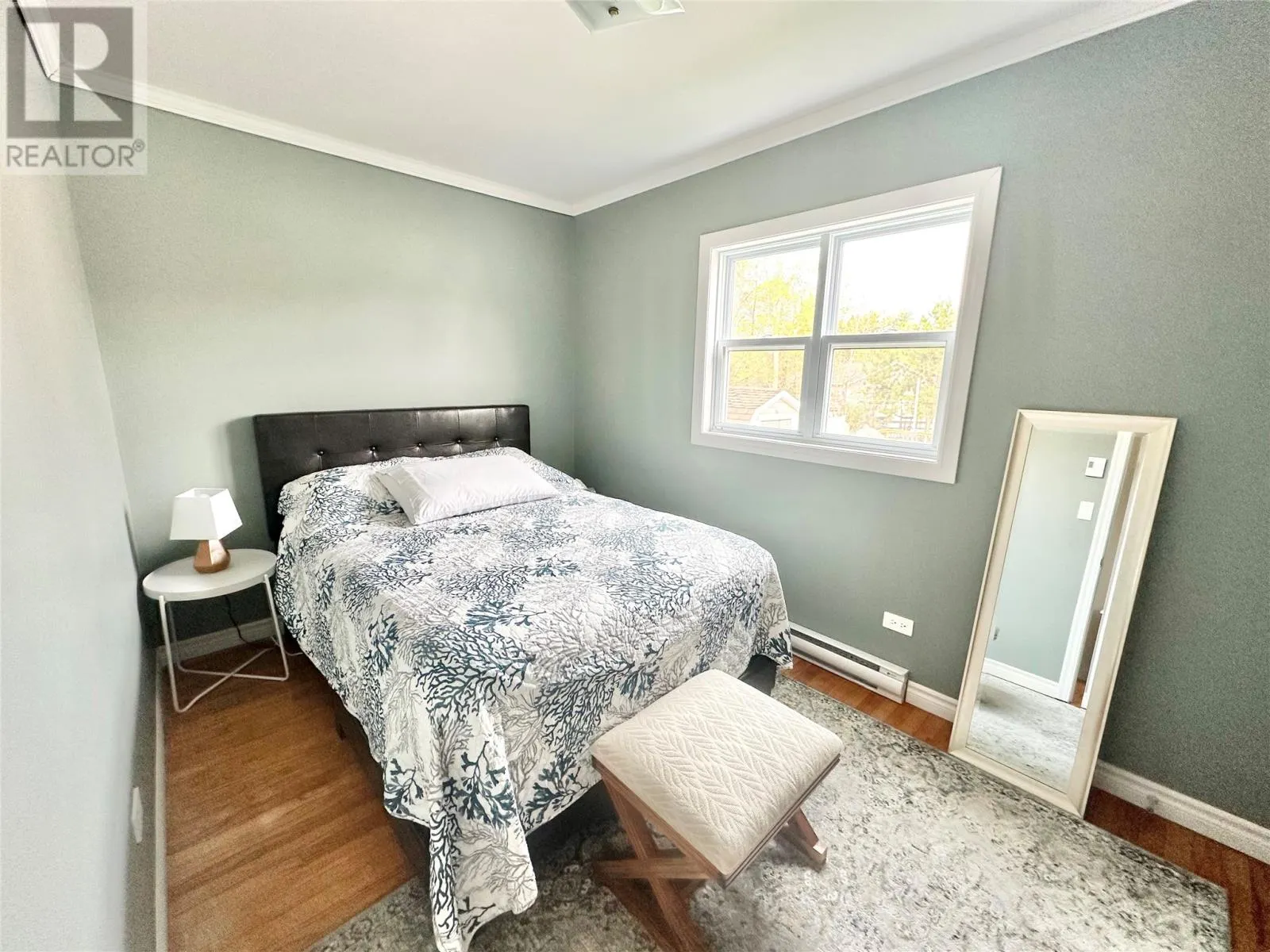 5 Willow Road