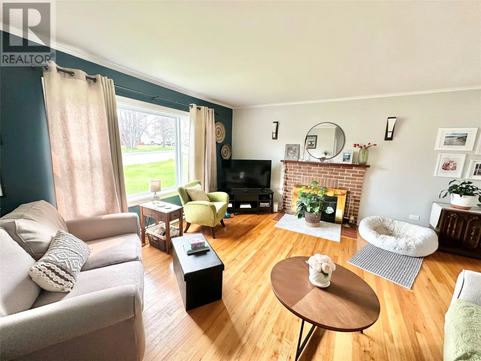 5 Willow Road