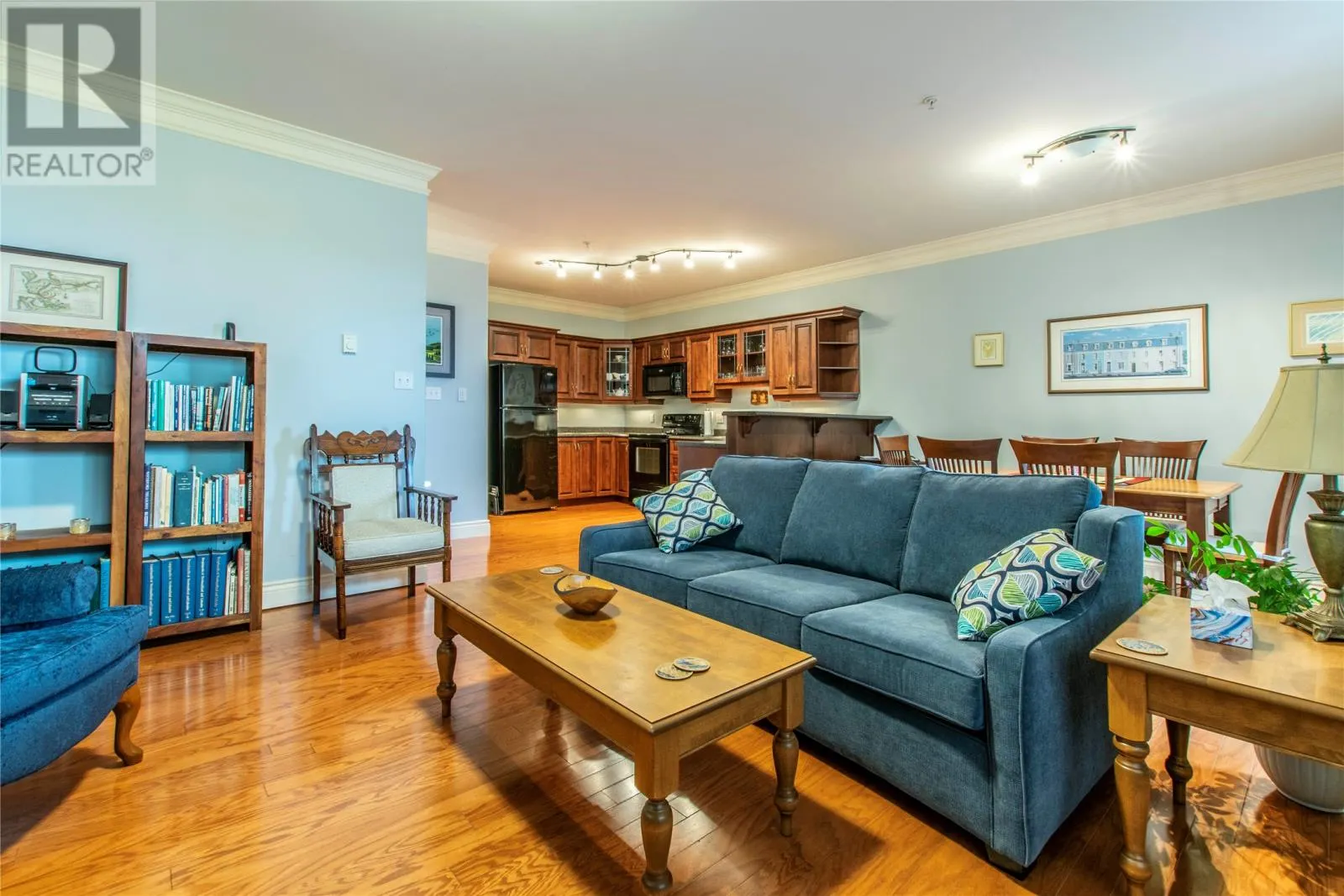 59 Roosevelt Avenue Unit#102, #102