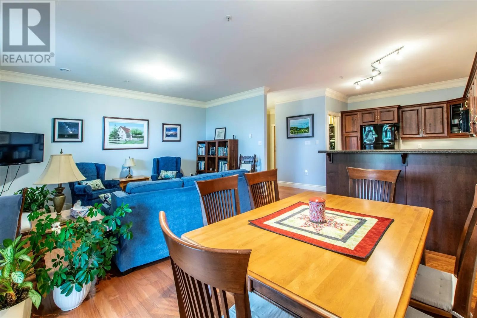59 Roosevelt Avenue Unit#102, #102
