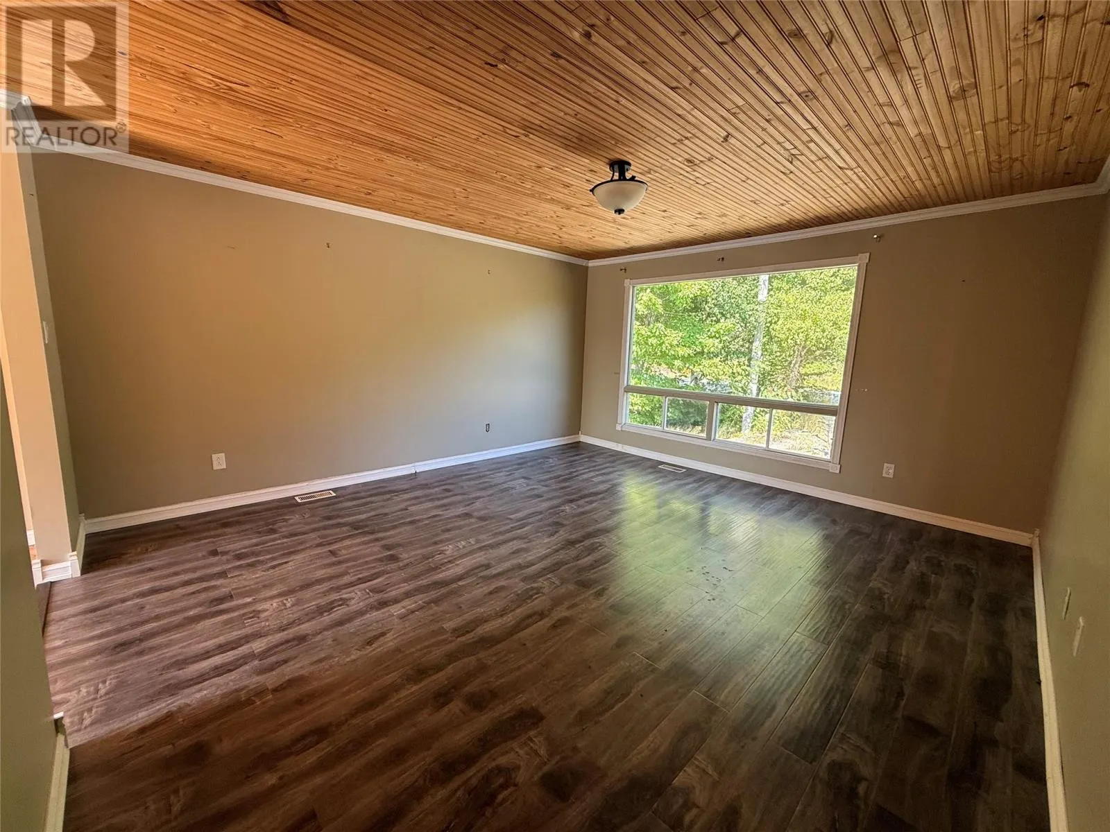 113 Seaview Drive