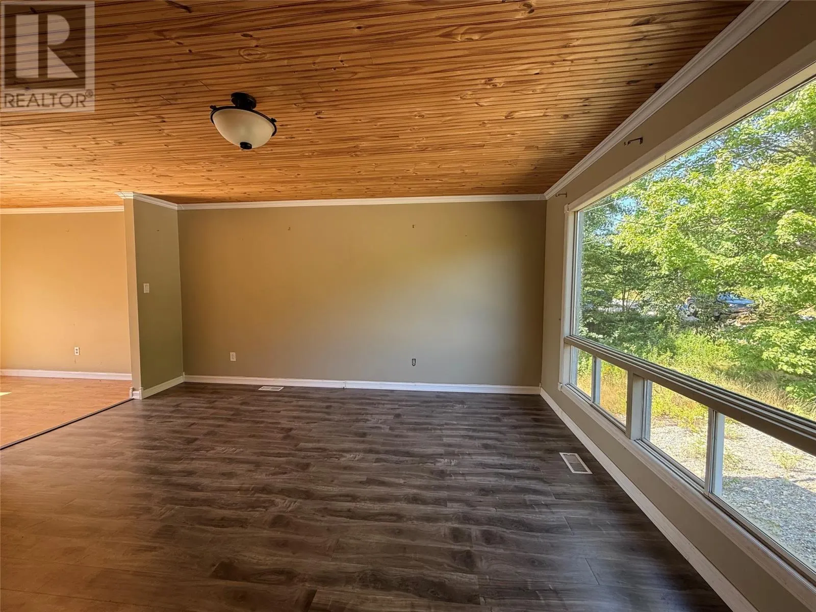 113 Seaview Drive