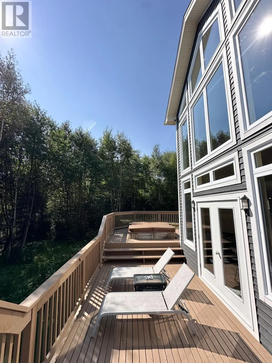 13 Pine Loop