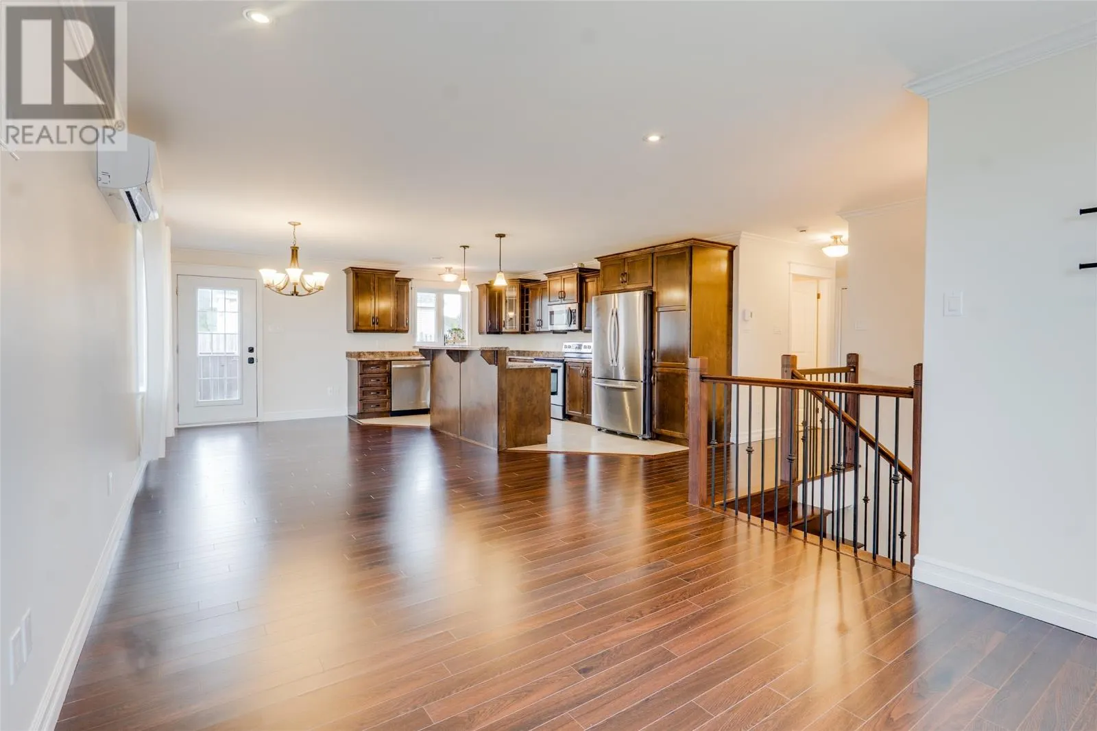11 Oceanic Drive