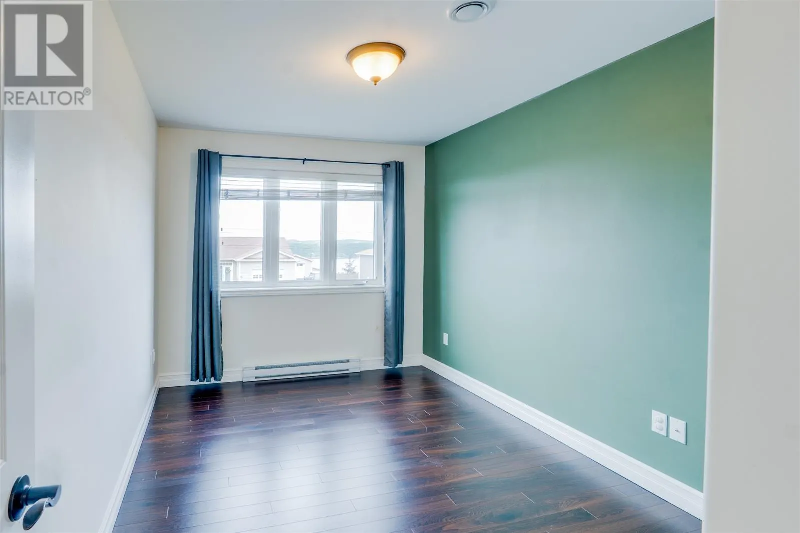 11 Oceanic Drive