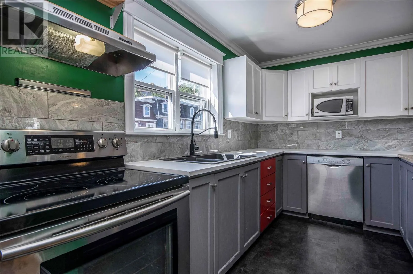 117 Queens Road Unit#14, #14