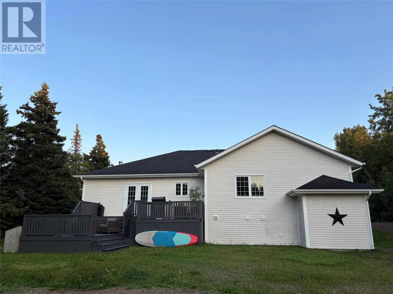 399 Grenfell Heights