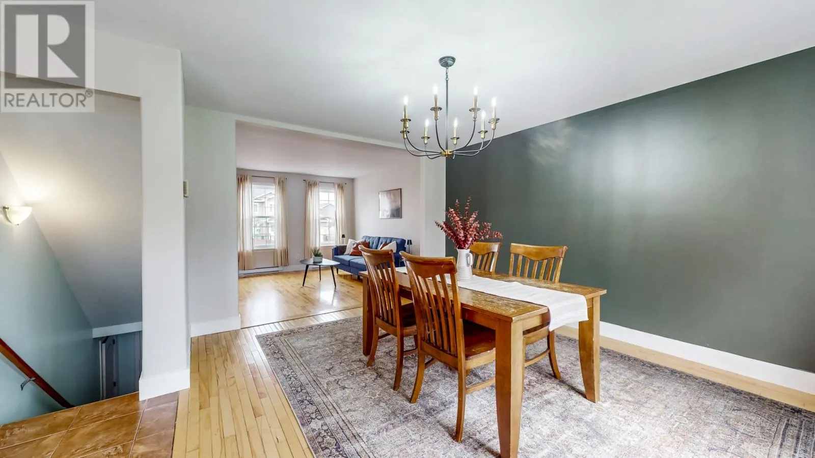 4 Newbury Street