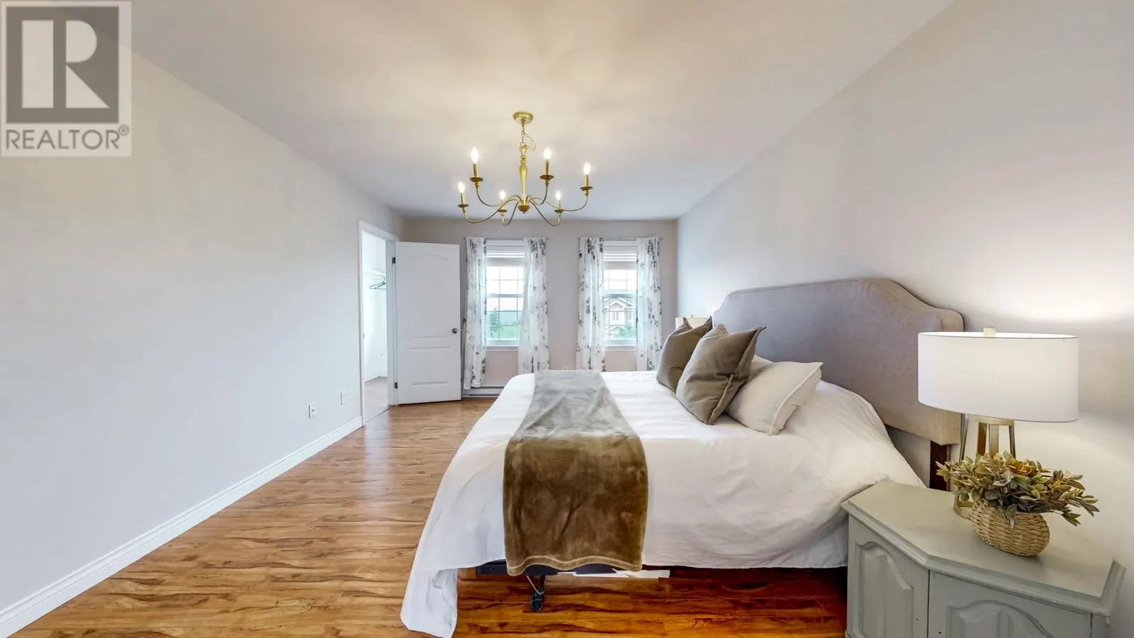 4 Newbury Street