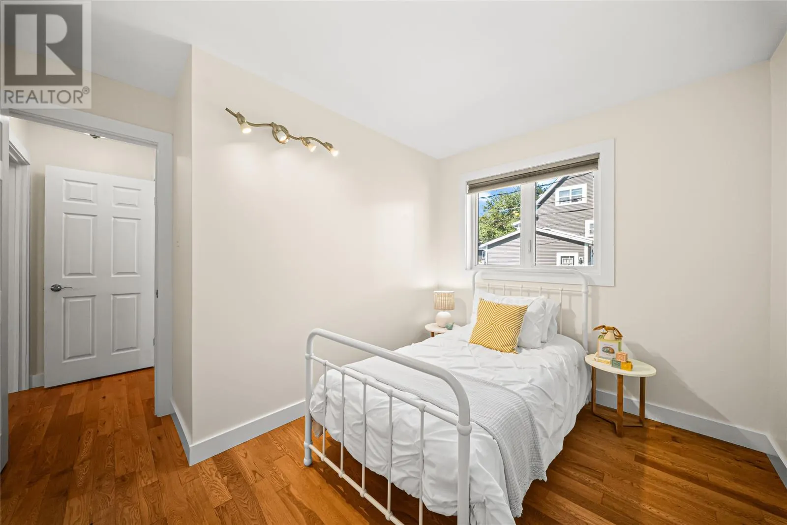 13 Gander Crescent