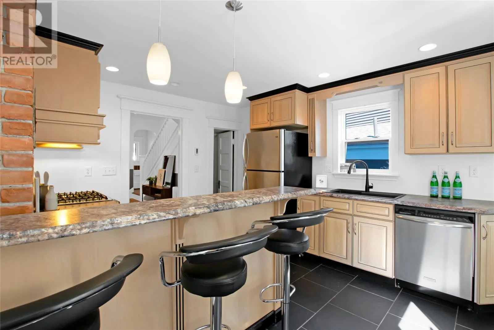67 Freshwater Road