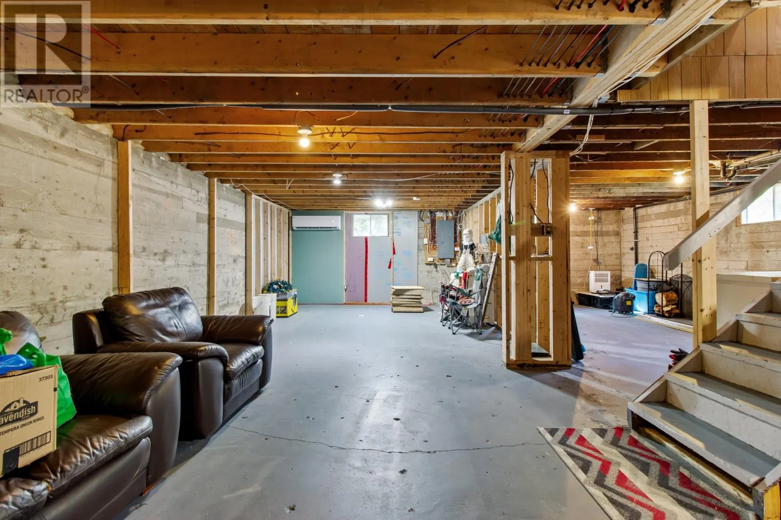 6 Burdrew Place
