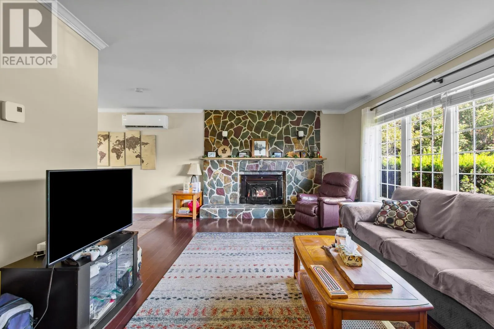 6 Burdrew Place