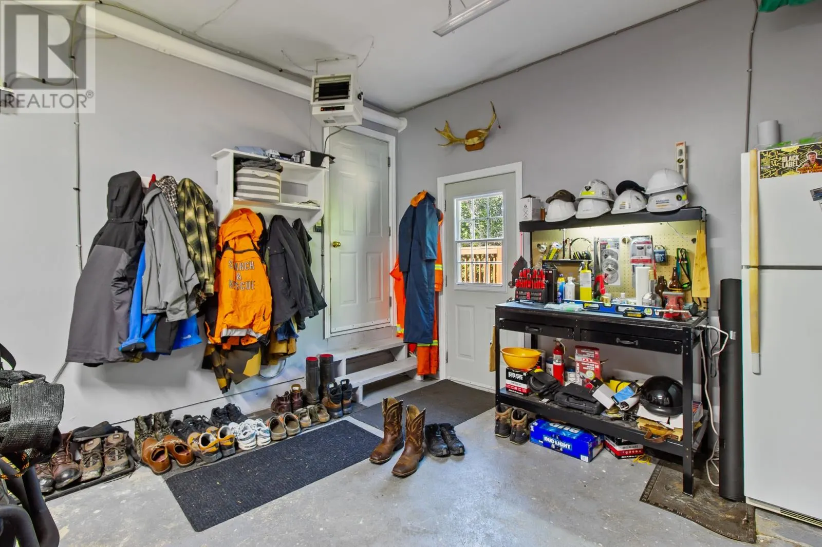 6 Burdrew Place