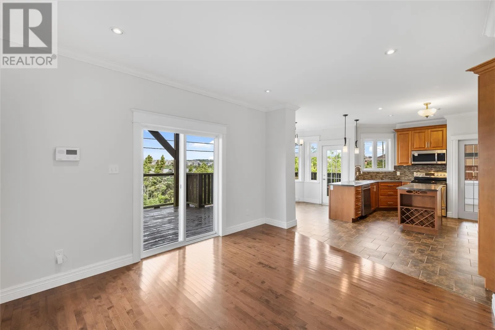 320 Lanark Drive