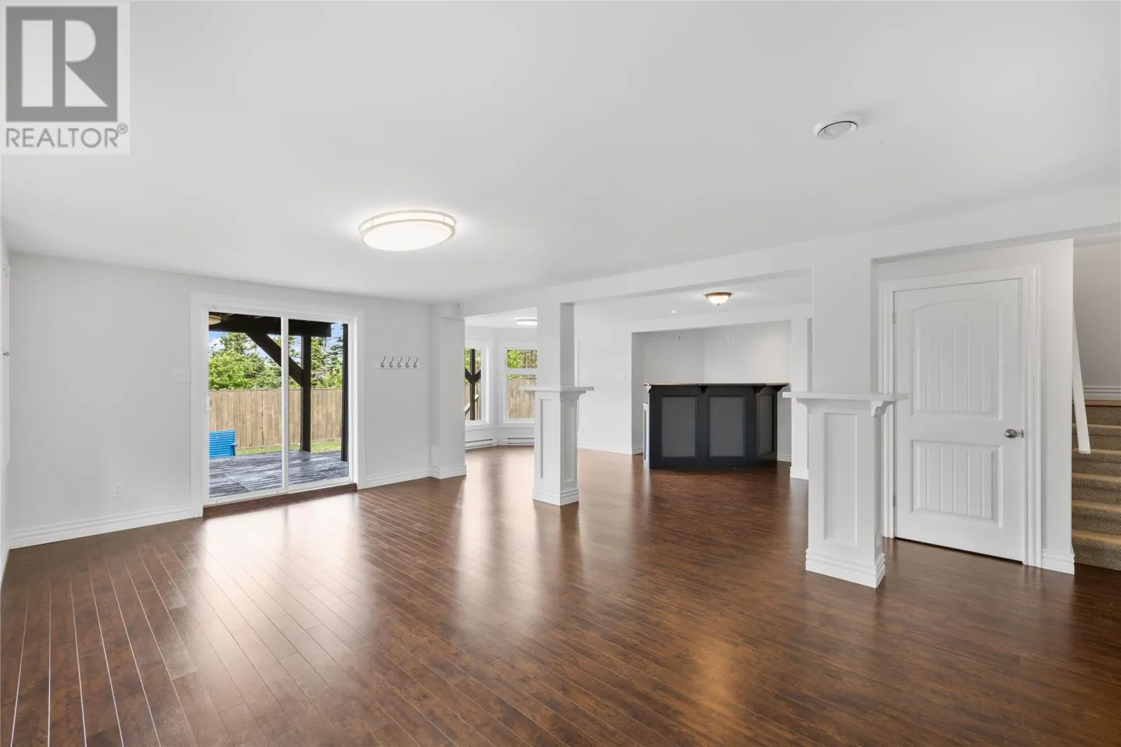320 Lanark Drive