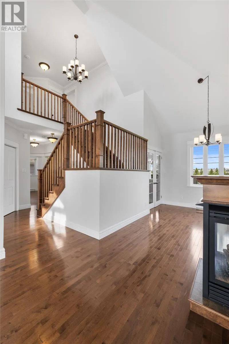 320 Lanark Drive