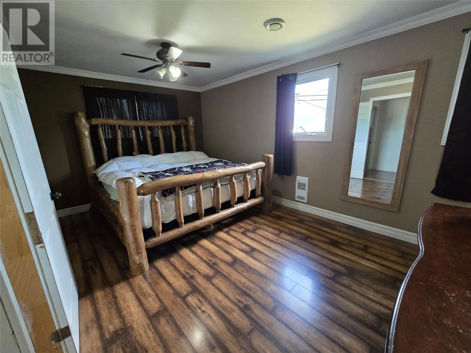 825 Tamarack Drive