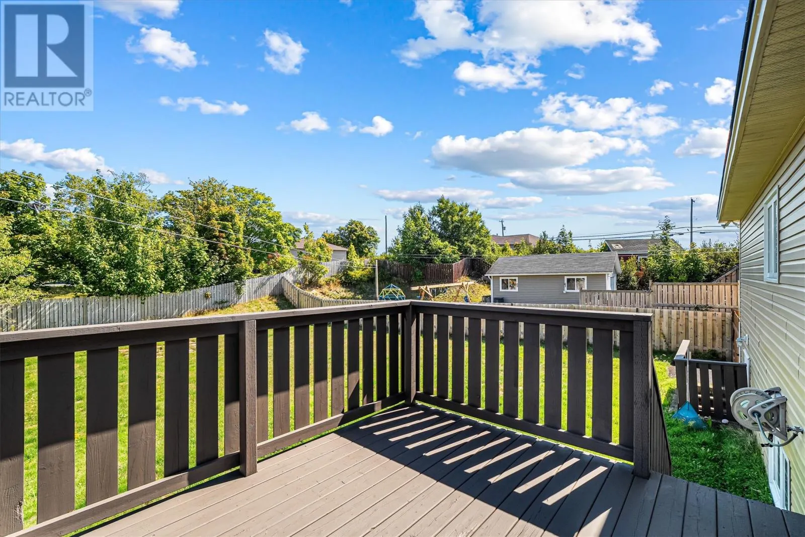 10 Butlers Road N