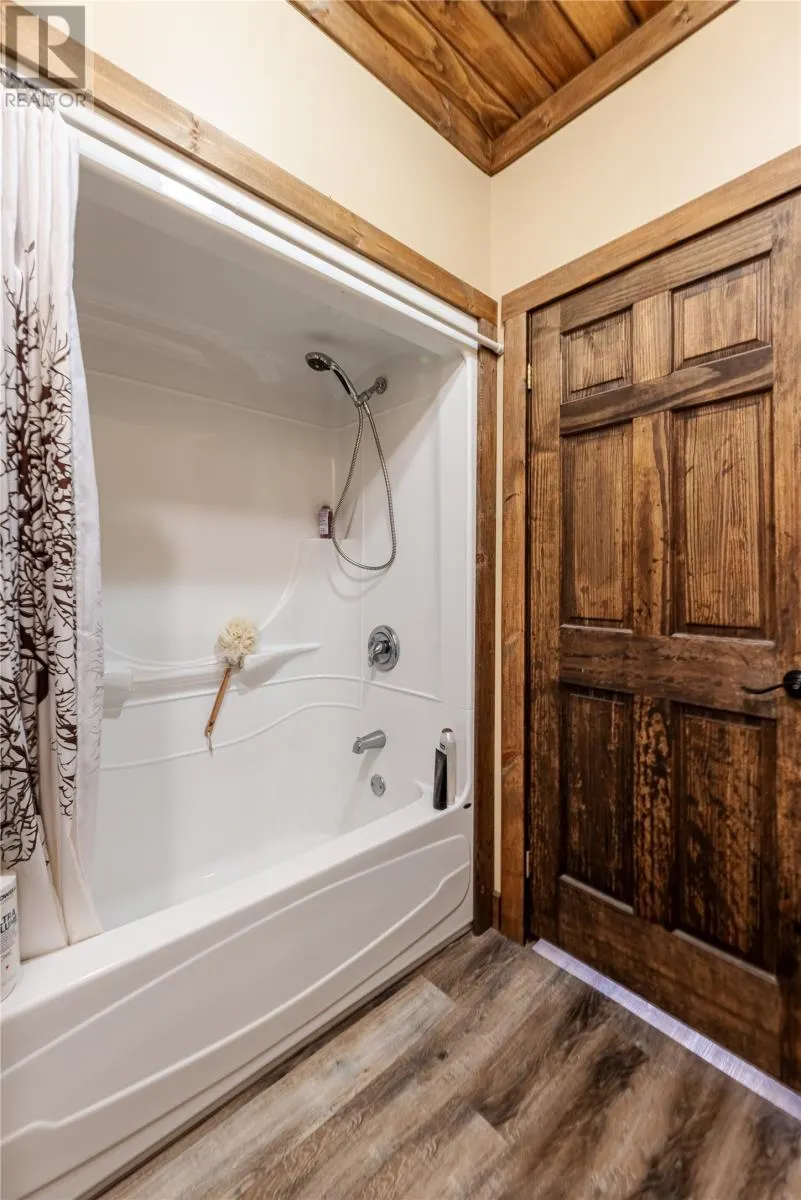 1 Gull Pond Unit#(Old Mill Road)
