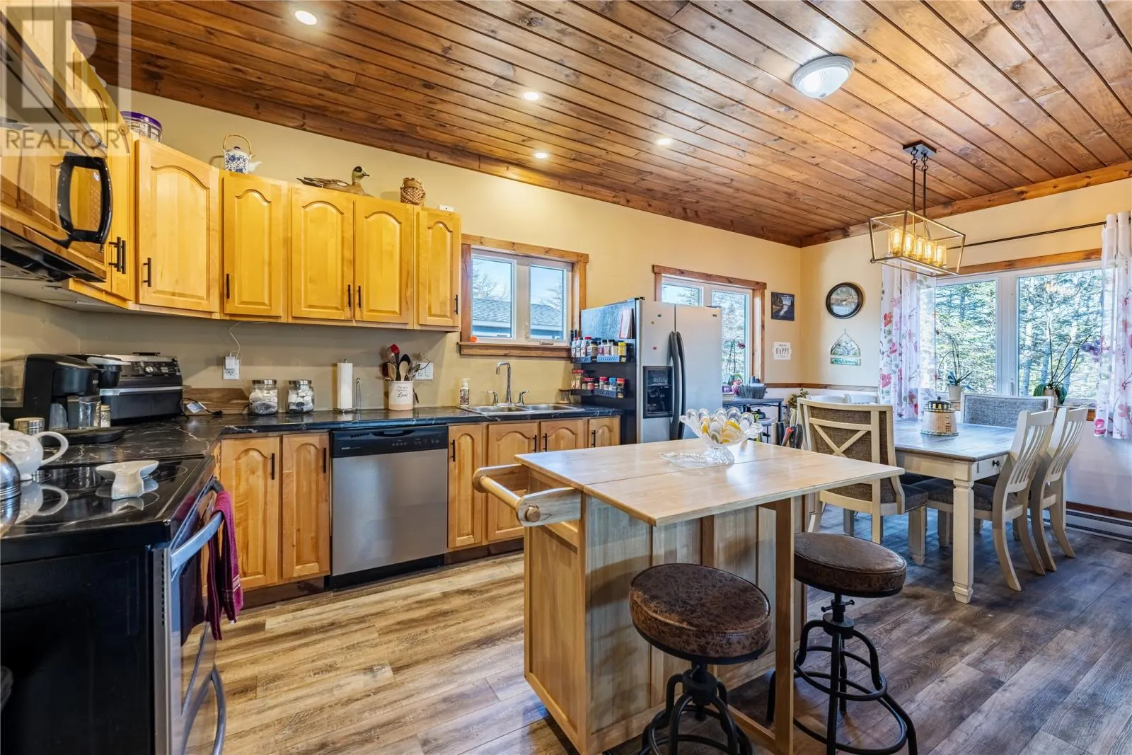 1 Gull Pond Unit#(Old Mill Road)