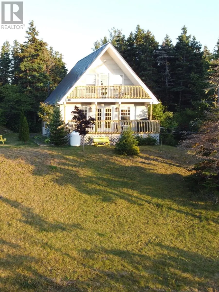 7 Grenfell Drive