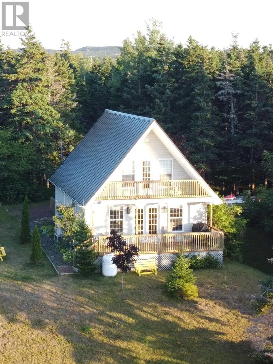 7 Grenfell Drive