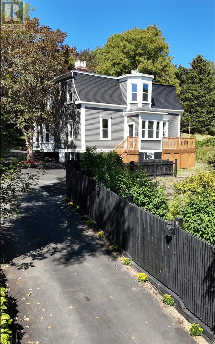 146 Hamilton Avenue