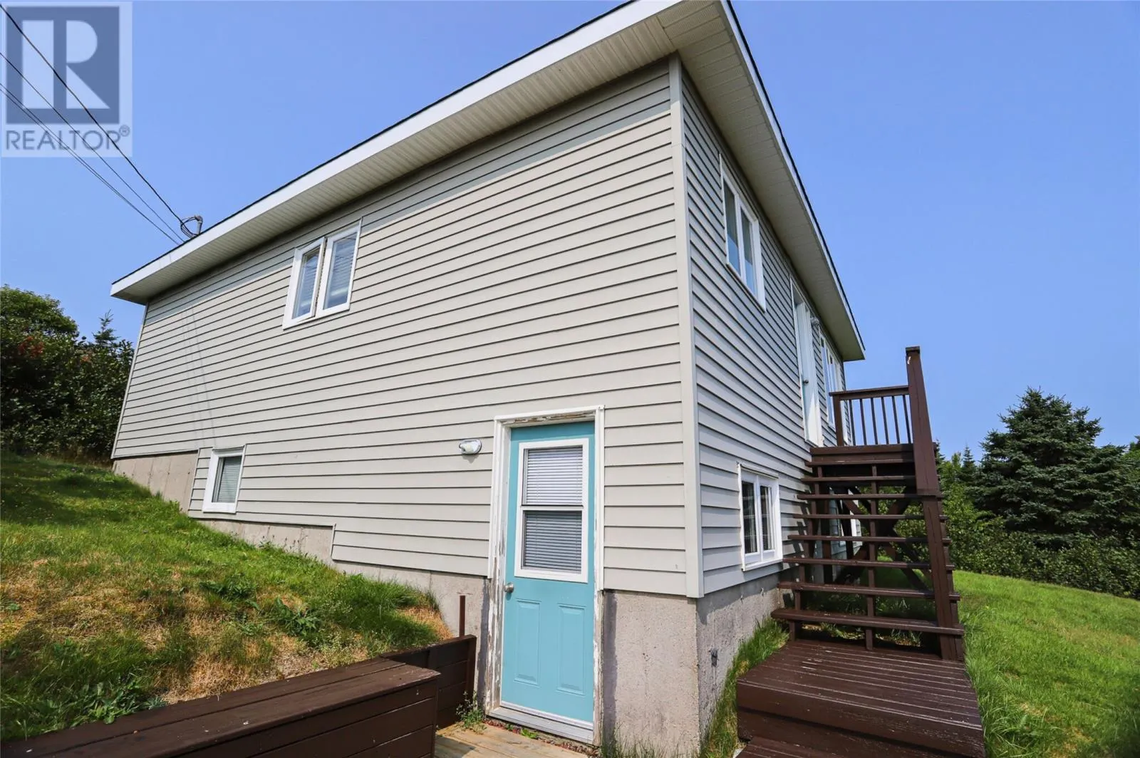 61 Whelans Crescent
