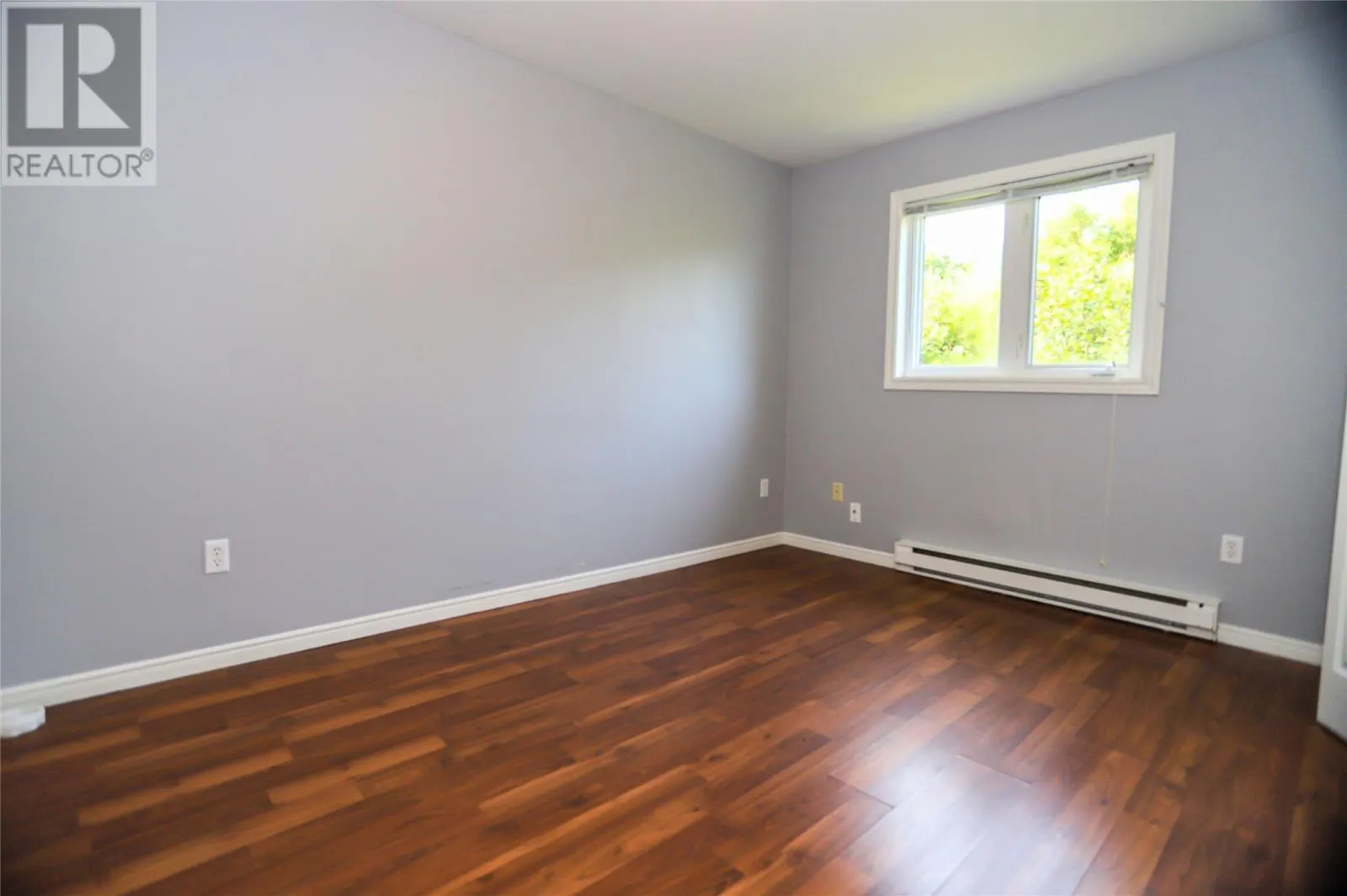 61 Whelans Crescent