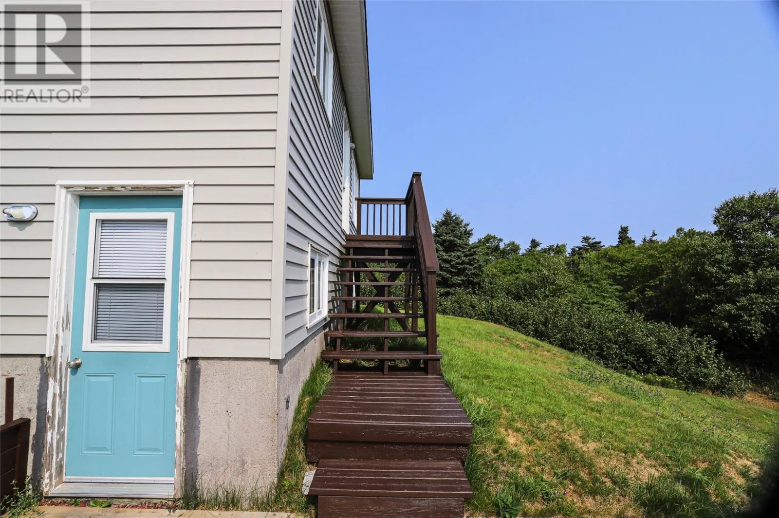 61 Whelans Crescent