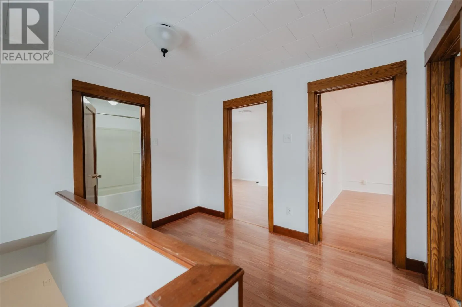 21 Smith Avenue