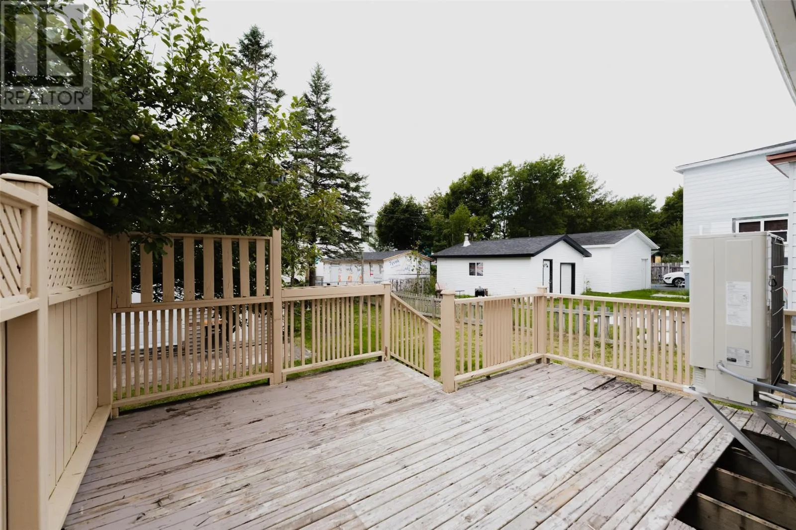 21 Smith Avenue