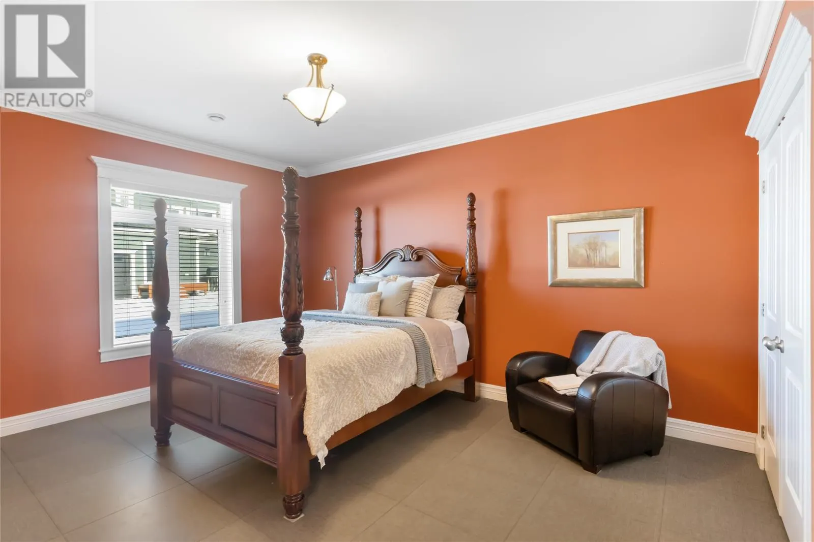 8 Larkspur Lane